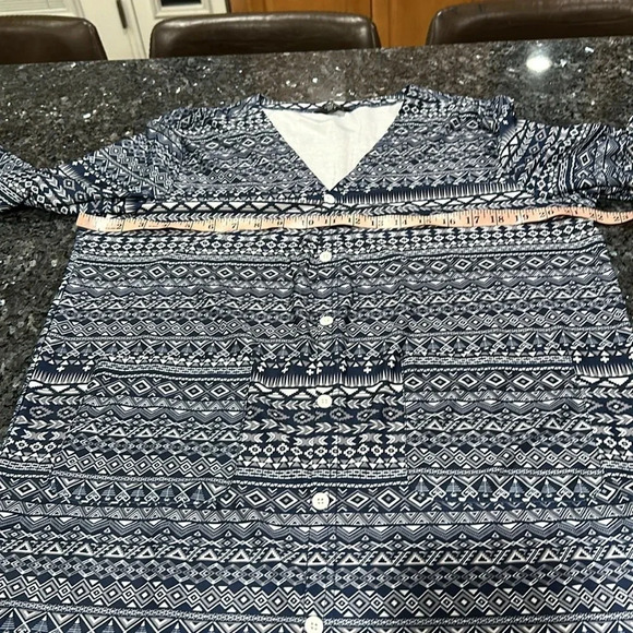 Coofandy patterned  women tunic - Picture 2 of 6